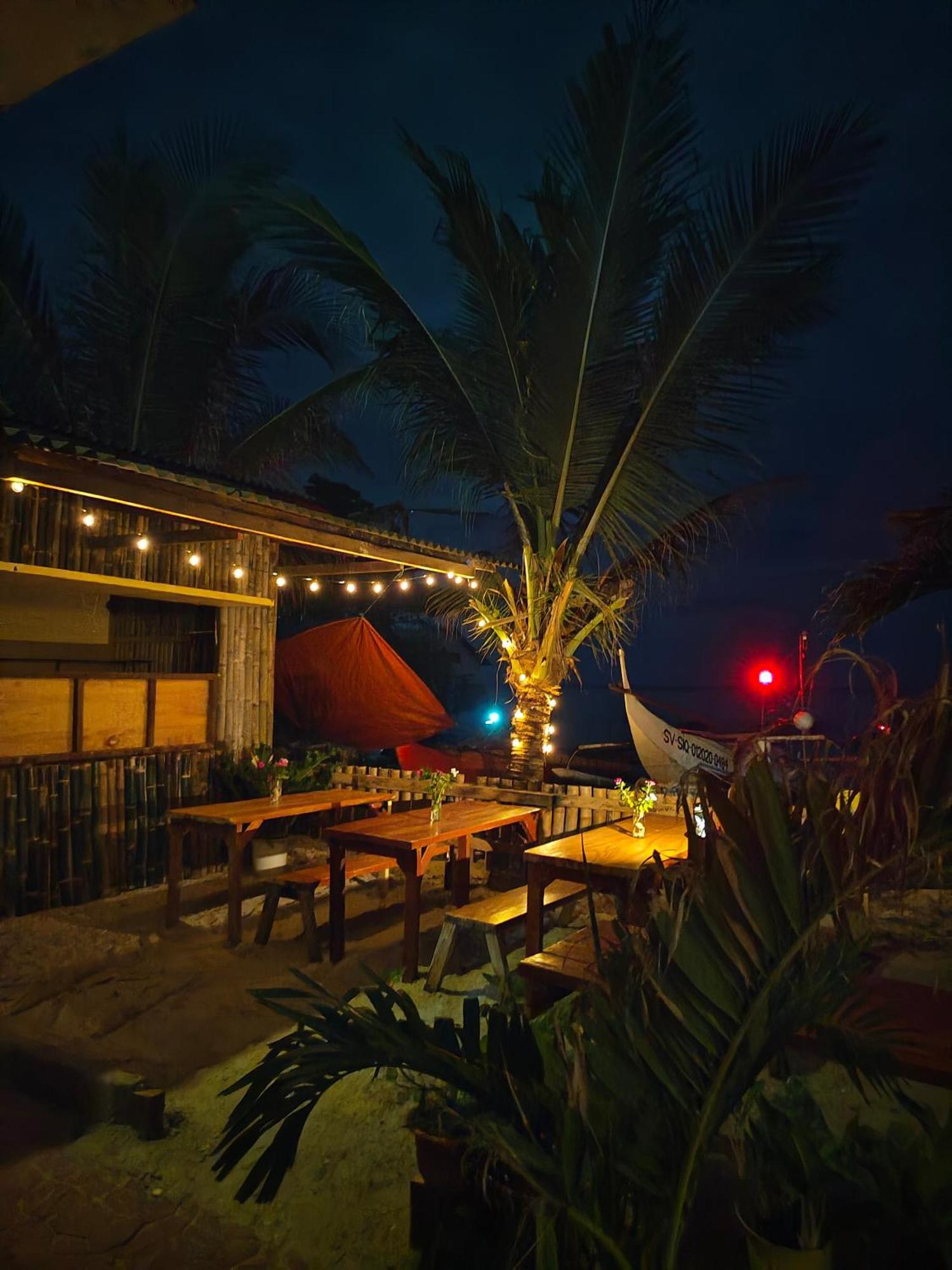 Apartment Kobe's Beachfront Haven Siquijor
